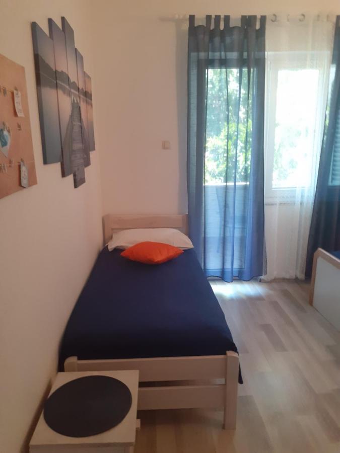 Filip 2 Hotel Биоград на Мору Екстериор снимка