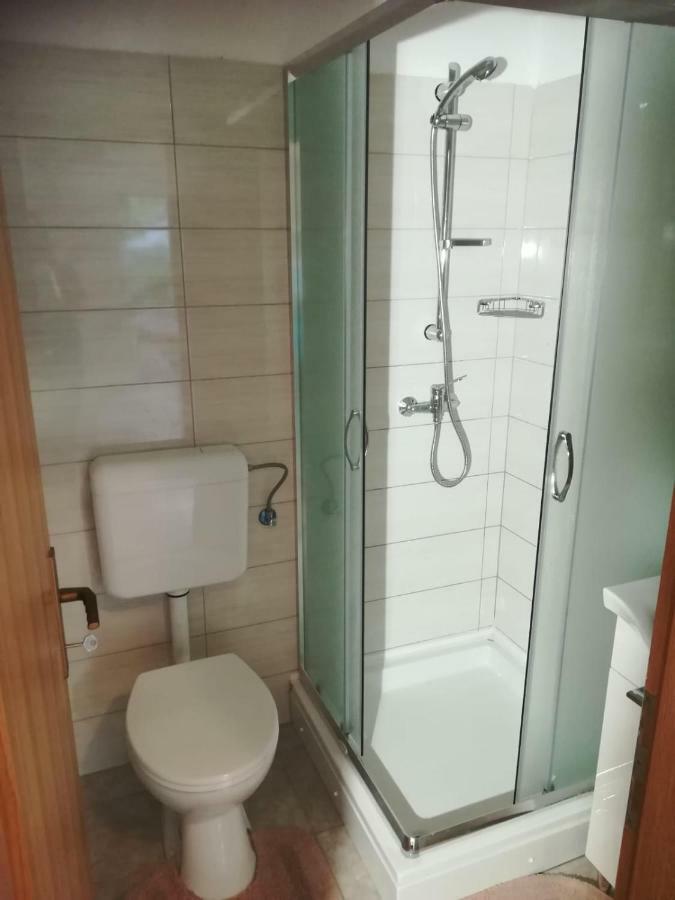Filip 2 Hotel Биоград на Мору Екстериор снимка